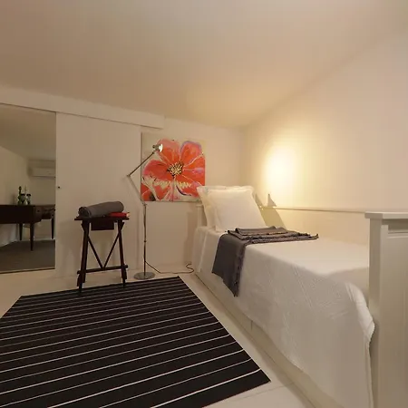 Santa Croce Suites Apartment